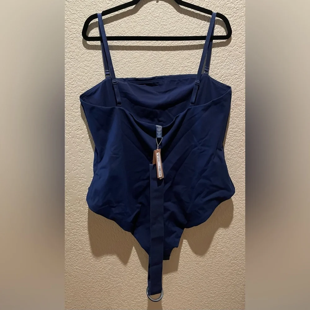 NWT Skims Sculpting Swimsuit Strapless One Piece Belted Midnight Blue Size 4X